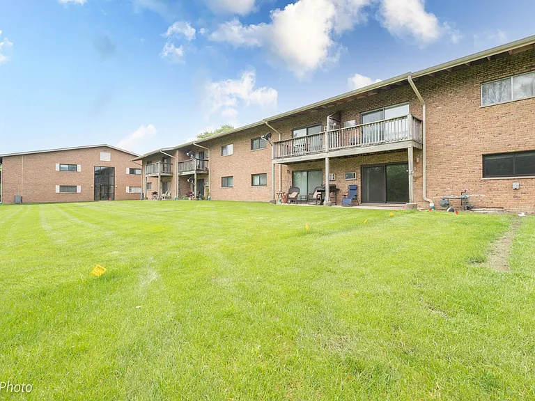 7413 Brookdale Dr #107 — Photo 21