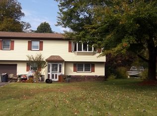 26 Alcrest Ave, Budd Lake, NJ 07828