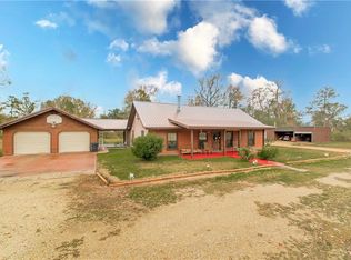 27080 Oak Ln, Holden, LA 70744