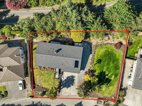 9100 Olympic View Drive, Edmonds, WA 98026