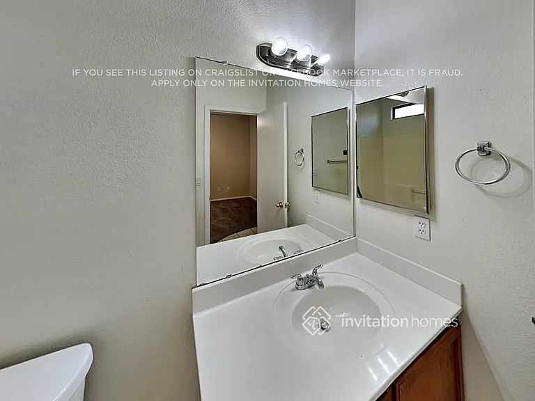 10436 E Billings St — Photo 11
