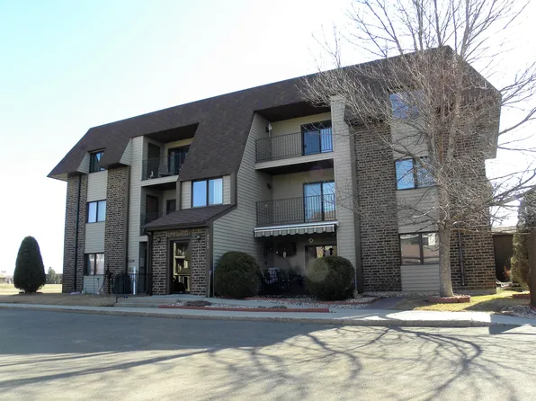 2715 Gateway Ave, Bismarck, ND 58503