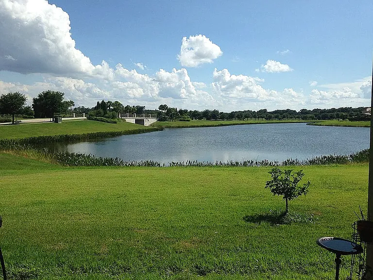 3700 Paradiso Cir — Photo 4