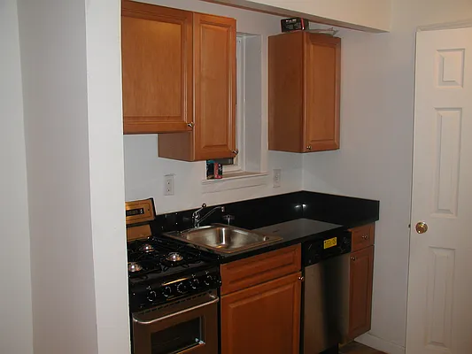 Rented by Sandra Greer Real Estate | media 10