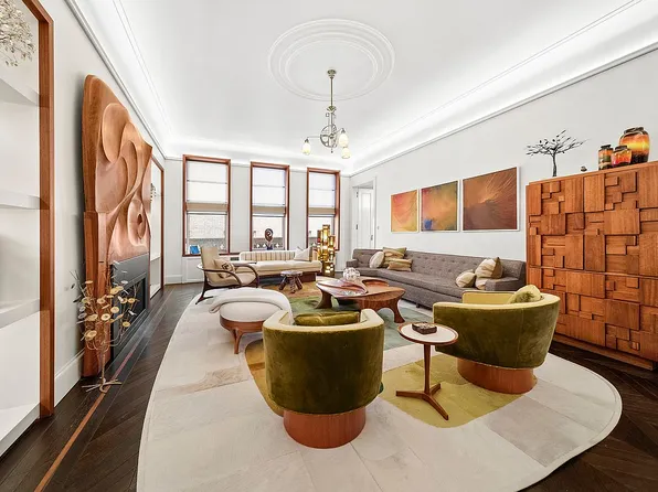 180 W 58th St #5F, Manhattan, NY 10019