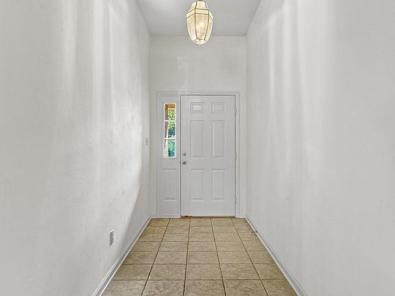 5th image of 2752 Whitmore Ct