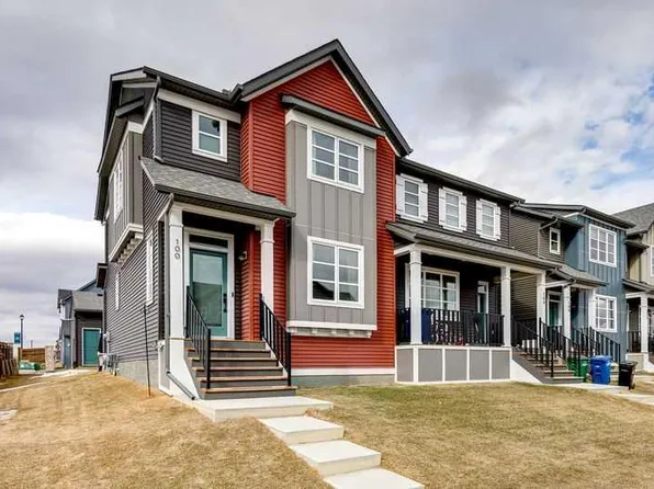 100 S Langwell Cmn SE, Airdrie, AB T4A 3P4