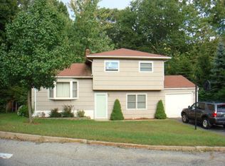 11 James St, Stanhope, NJ 07874