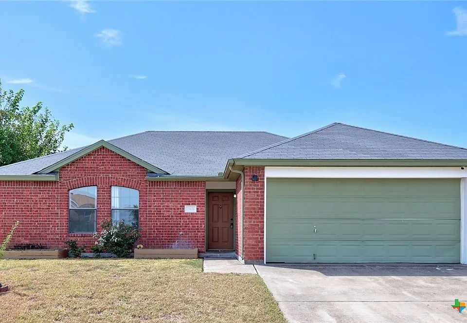 2804 Cactus Dr