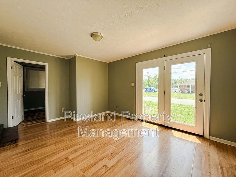 6151 Wynnwood Dr — Photo 17