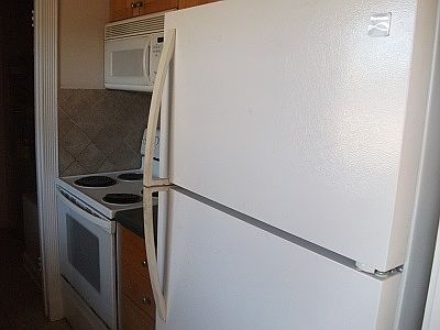 4th image of 348 Shores Blvd