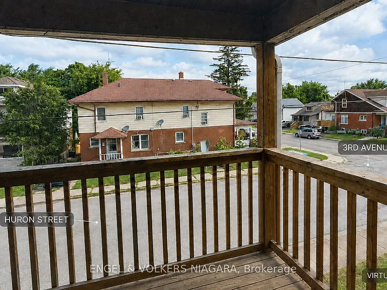 5042 Huron St N — Photo 11