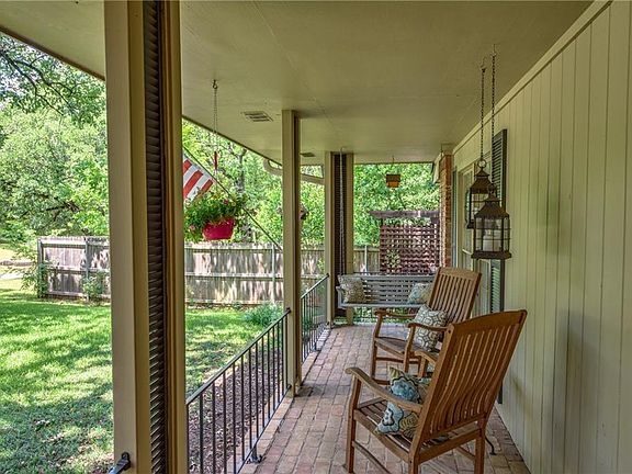 5th image of 2307 Southridge Dr