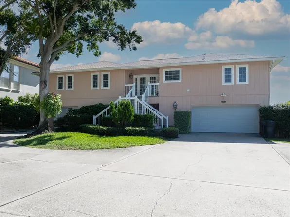 6663 Bayou Grande Blvd NE, Saint Petersburg, FL 33702