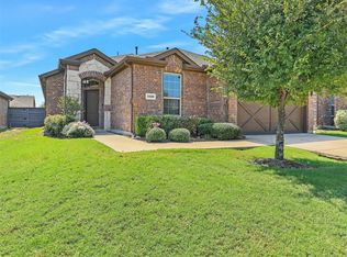1520 Summit View Ln, Aubrey, TX 76227