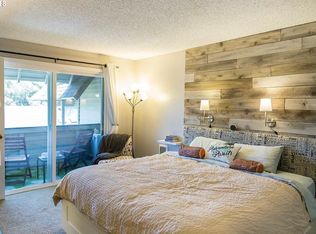 5326 NW Innisbrook Pl, Portland, OR 97229