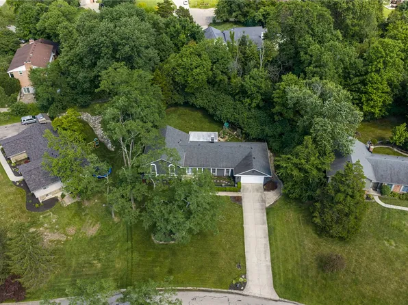 1520 Heritage Rd, Dayton, OH 45459