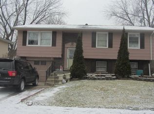 4505 Linden Ln, Rolling Meadows, IL 60008