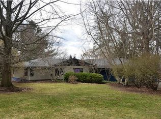 6 Lowell Pl, Ithaca, NY 14850