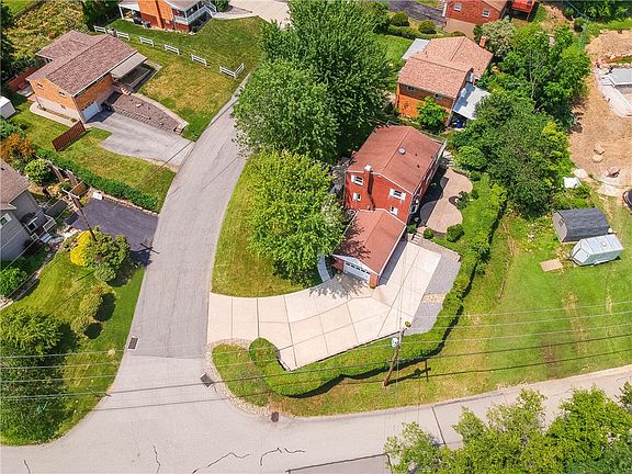 5th image of 400 Cherrywood Dr