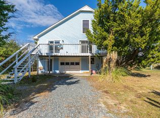 1620 E Pelican Dr, Oak Island, NC 28465
