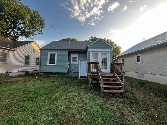 4th image of 311 W Kansas Ave