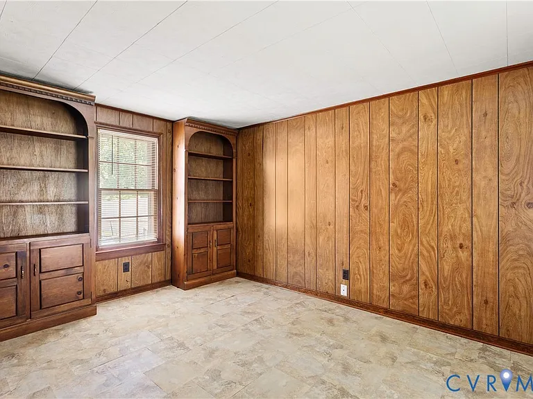 6414 Monument Ave — Photo 8