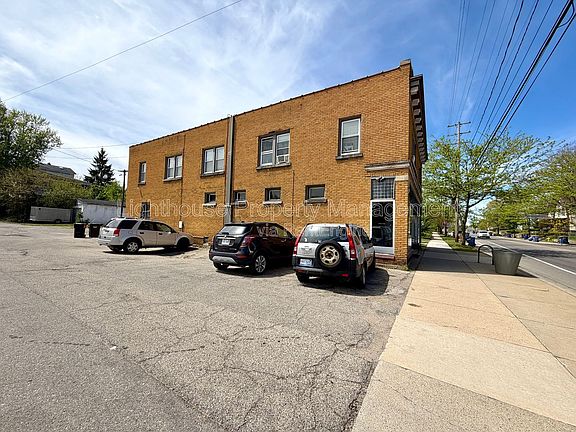 2nd image of 744 Martin Luther King Jr St SE APT 3