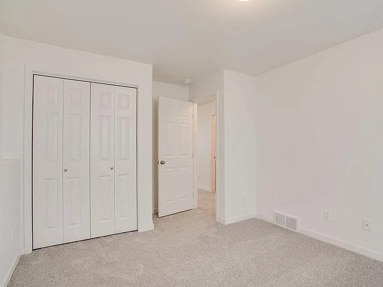 3843 19th St S — Photo 25