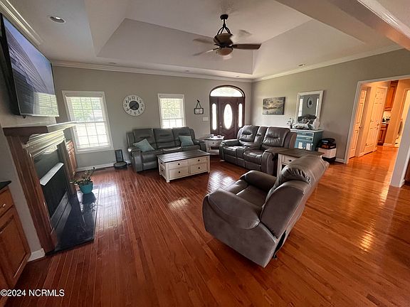 5th image of 131 Lake Tabor Drive