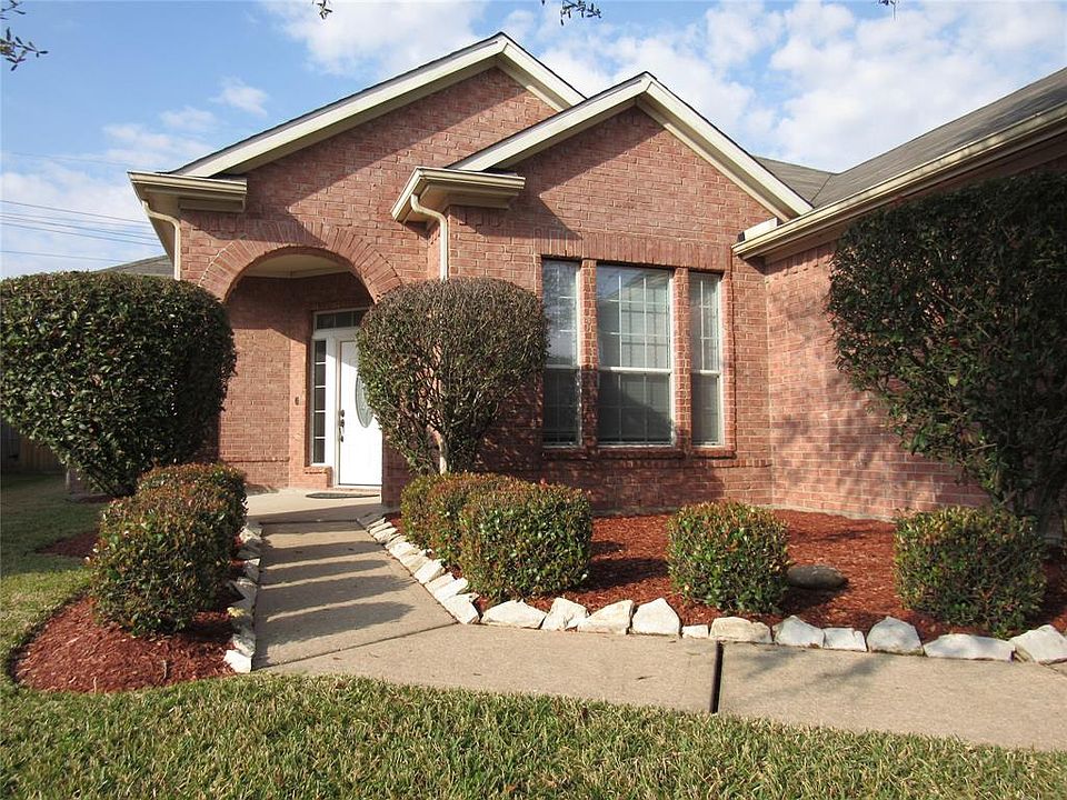 1st image of 5403 Thyme Ln