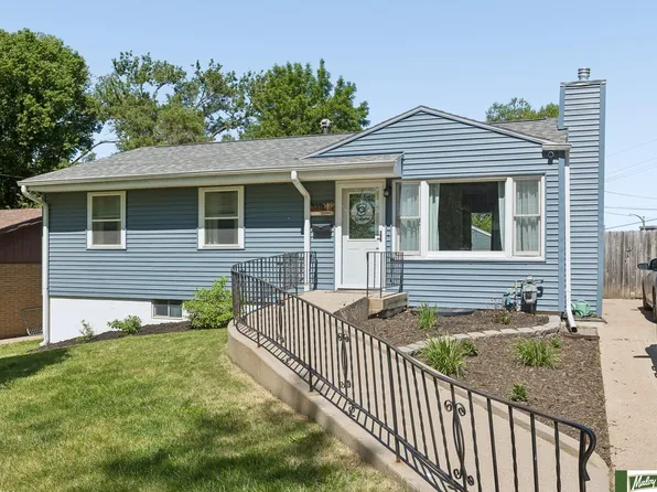 3310 S 82nd St, Omaha, NE 68124