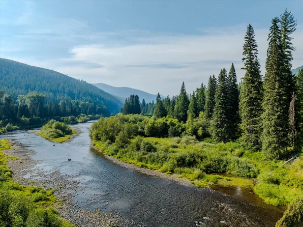 Tbd Cedar Dr, Yaak, MT 59935