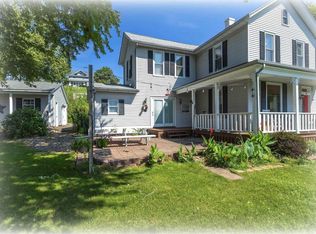 2002 Mississippi Blvd, Bettendorf, IA