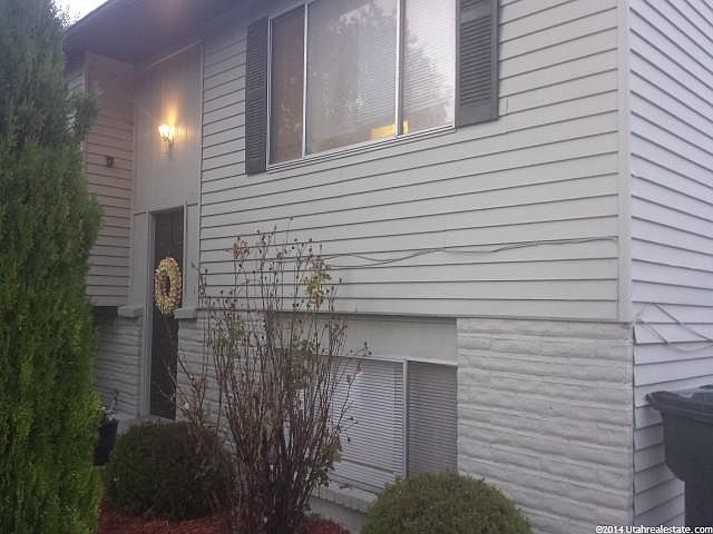1st image of 3701 S Cimmarron Dr