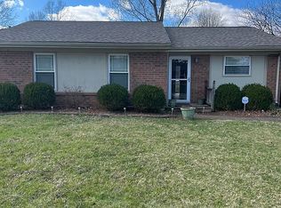3213 Mirror Lake Dr, Lexington, KY 40515