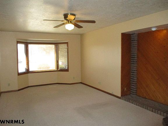 3rd image of 1519 Avenue N