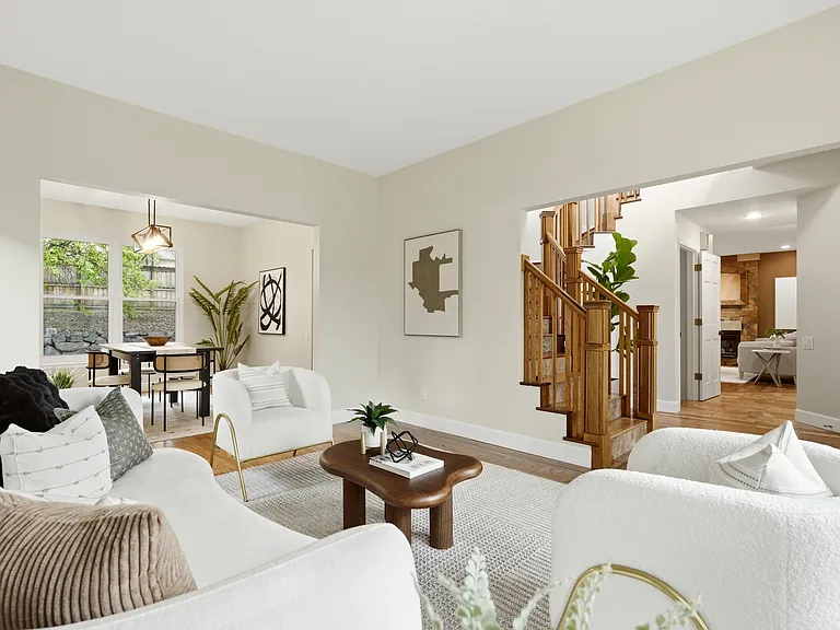 204 Corby Pl — Photo 3