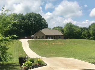 645 Sawgrass Way, Maryville, TN 37803