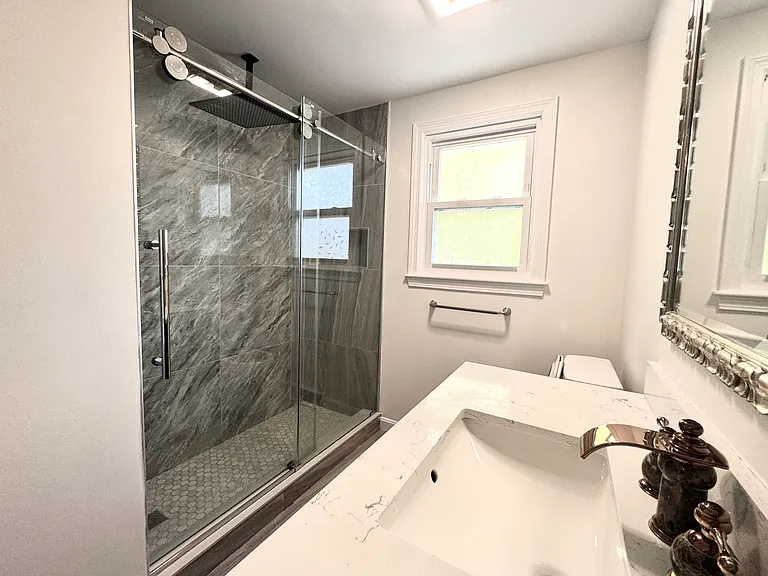 66 Harrison Ave — Photo 10