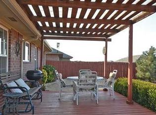4005 Green Apple Dr, Moore, OK 73160