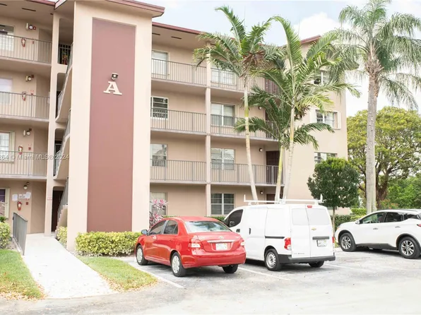 500 SW 130th Ter APT 304A, Pembroke Pines, FL 33027
