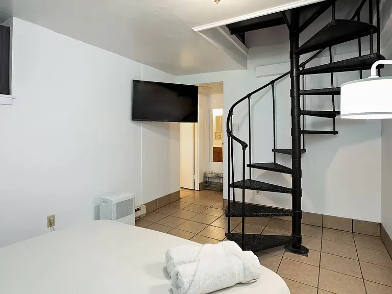 5211 Wilkins Ave #2 — Photo 10