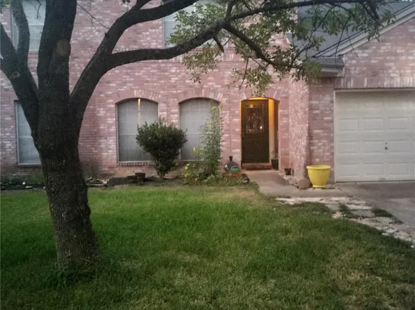 1110 Mountain View Dr, Pflugerville, TX 78660
