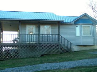 132 Parks Rd, Sparta, TN 38583