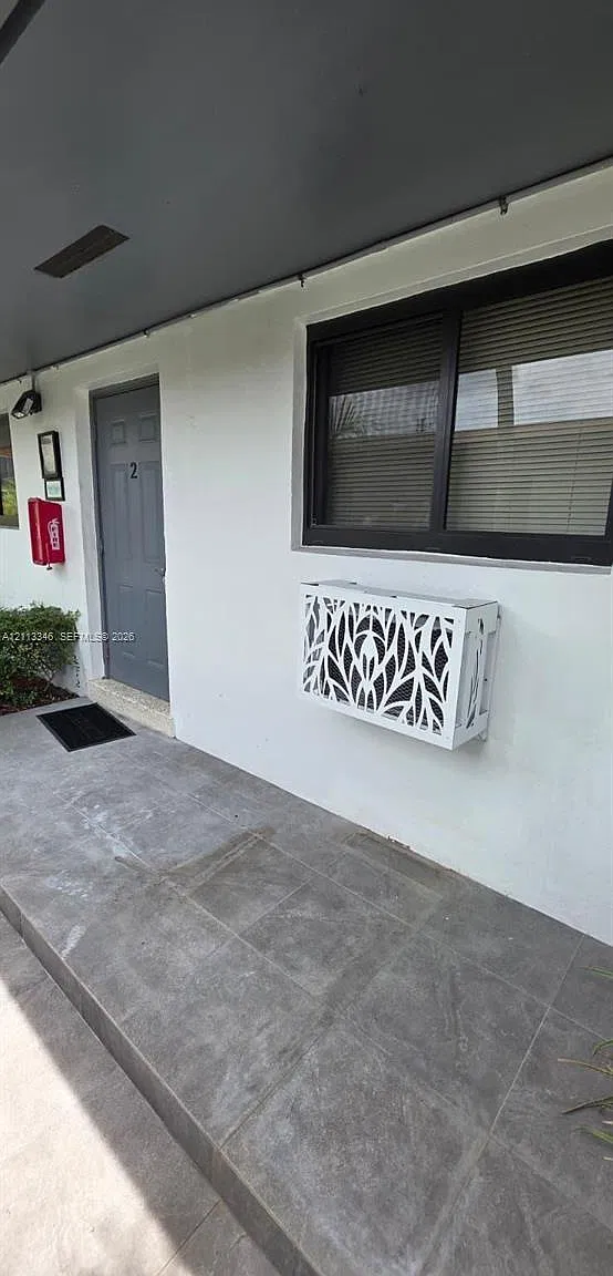 1 bed, 1.0 bath, $1,700 — Photo 3