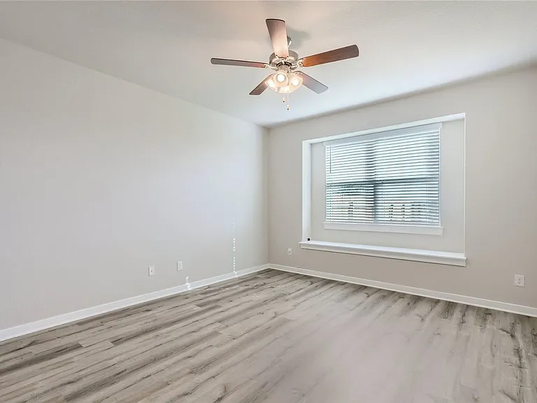2233 Rocoso Trl — Photo 15