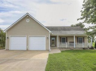 38389 Jingo Rd, La Cygne, KS 66040