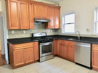 102 Sydney St APT 3, Boston, MA 02125