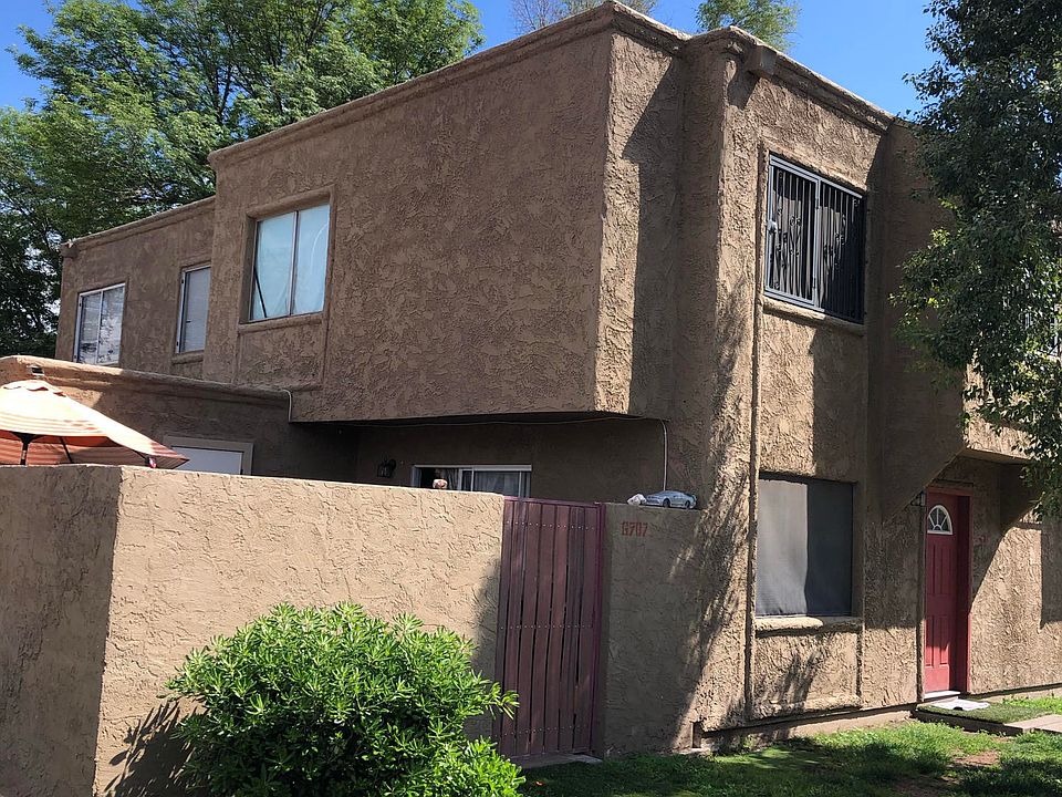 1st image of 6707 W Devonshire Ave